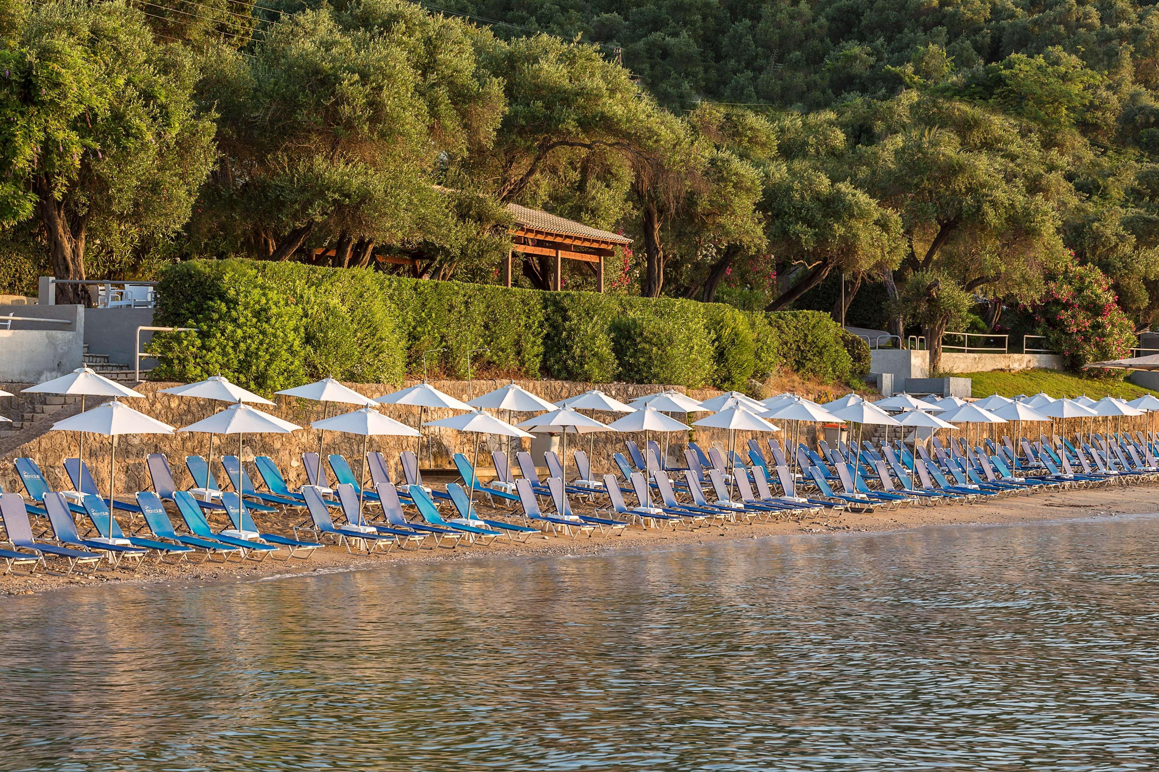 Aeolos Beach Resort Gastouri  Екстериор снимка