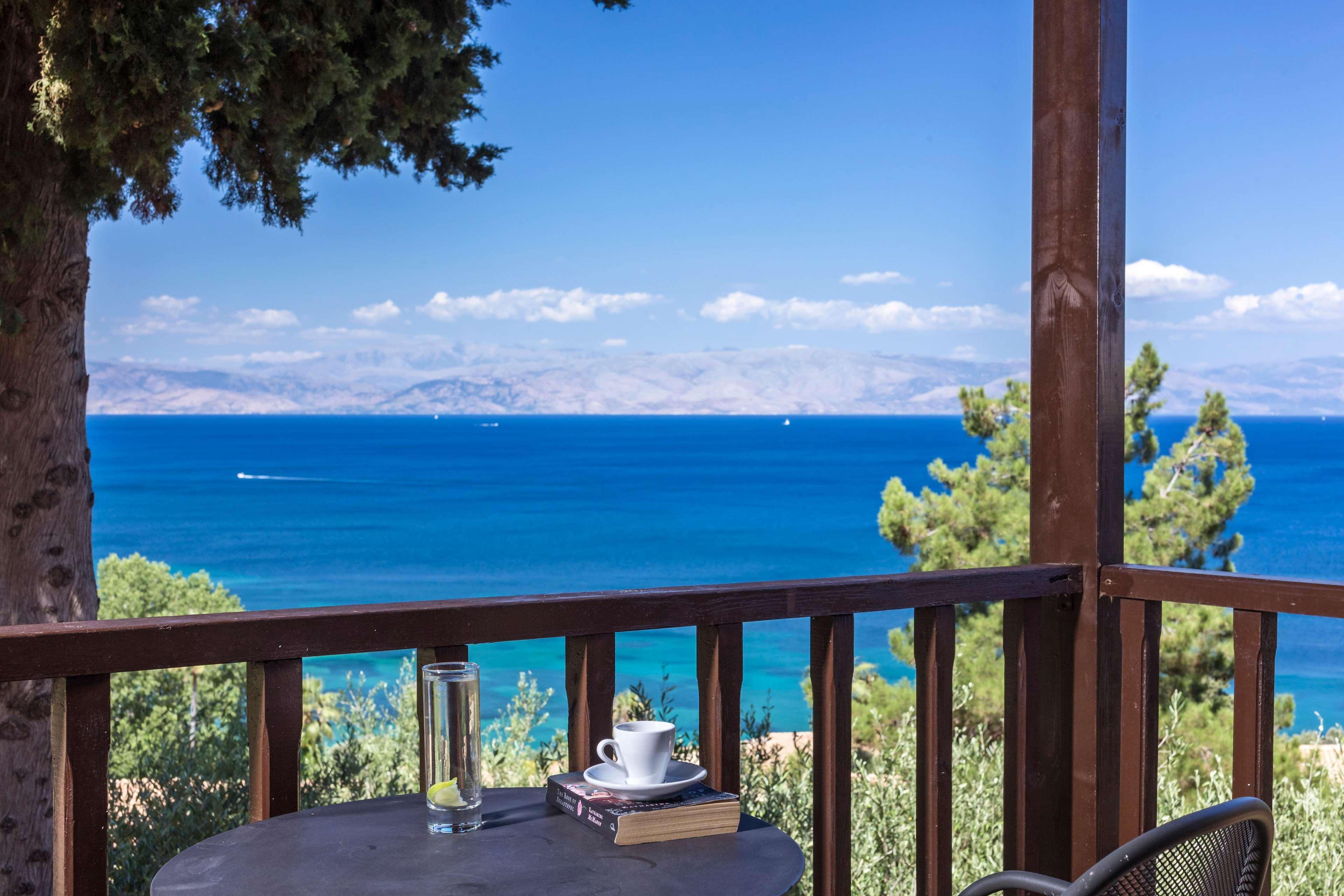 Aeolos Beach Resort Gastouri  Екстериор снимка