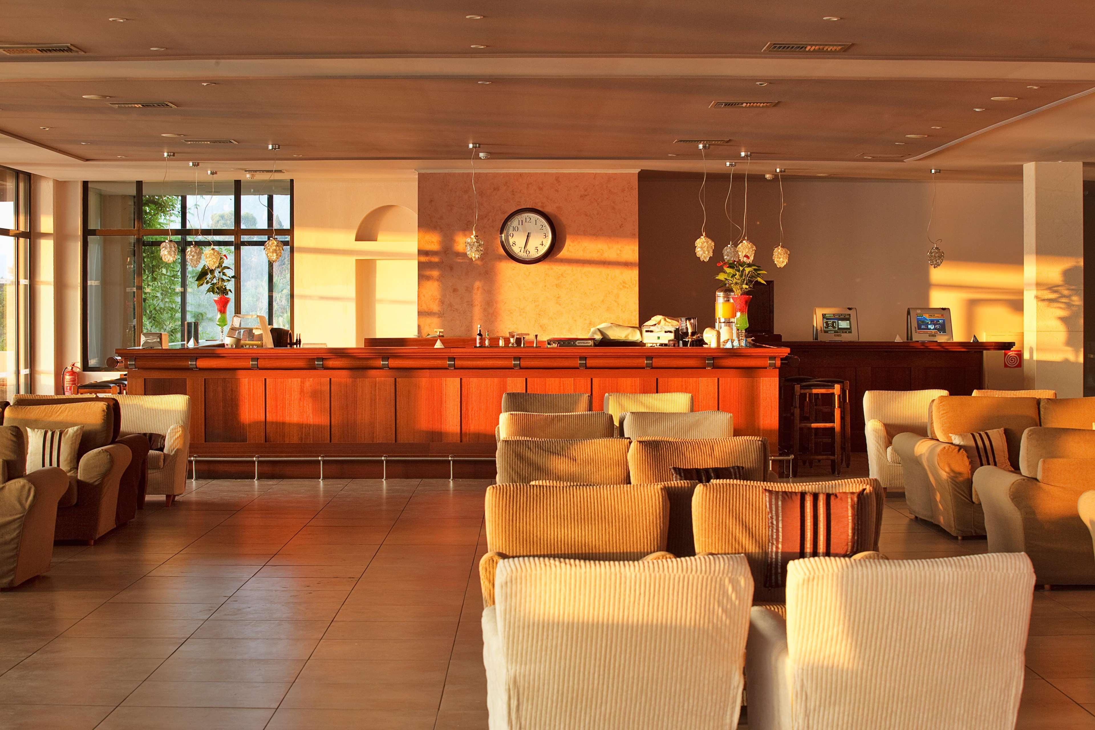 Aeolos Beach Resort Gastouri  Екстериор снимка