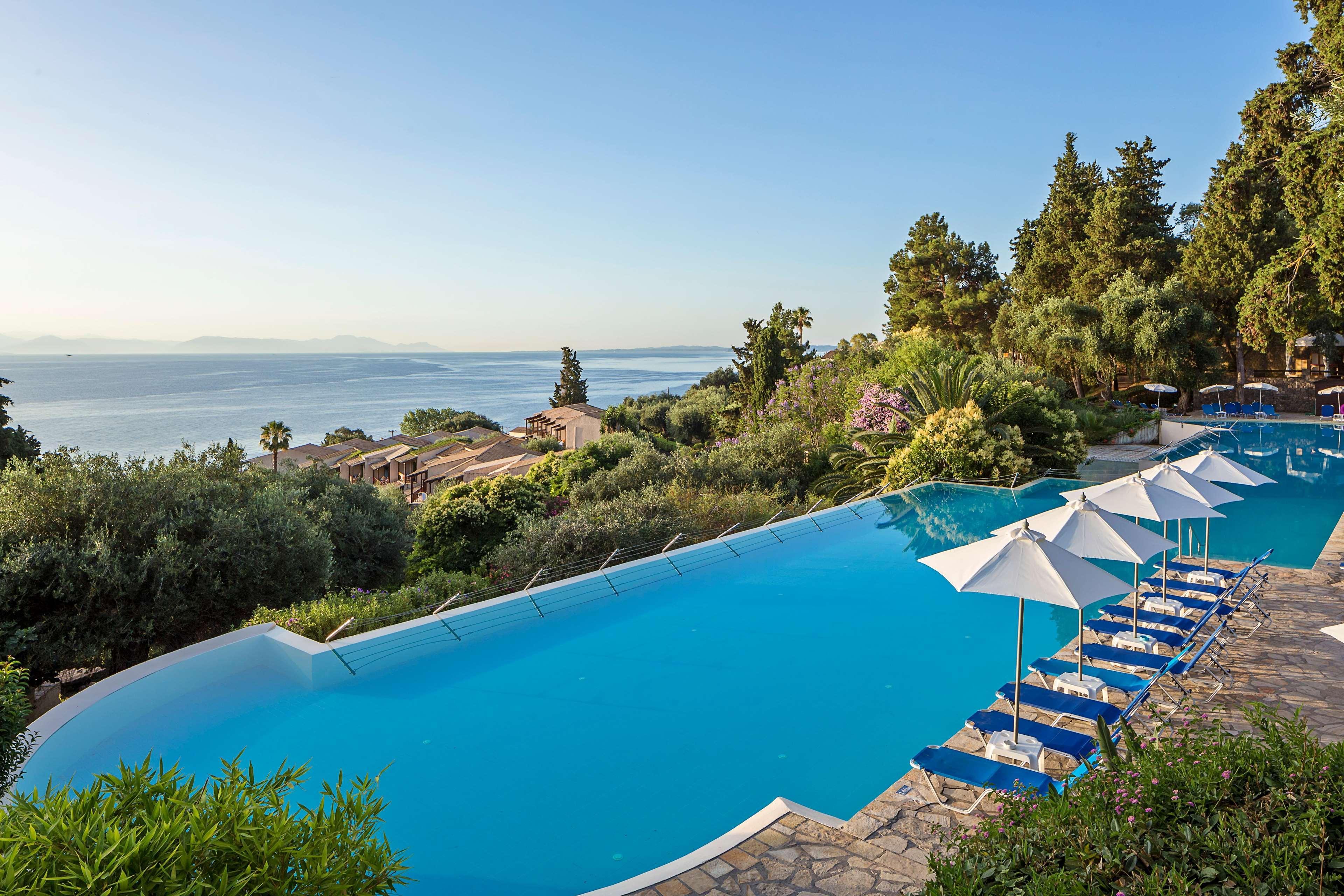 Aeolos Beach Resort Gastouri  Екстериор снимка