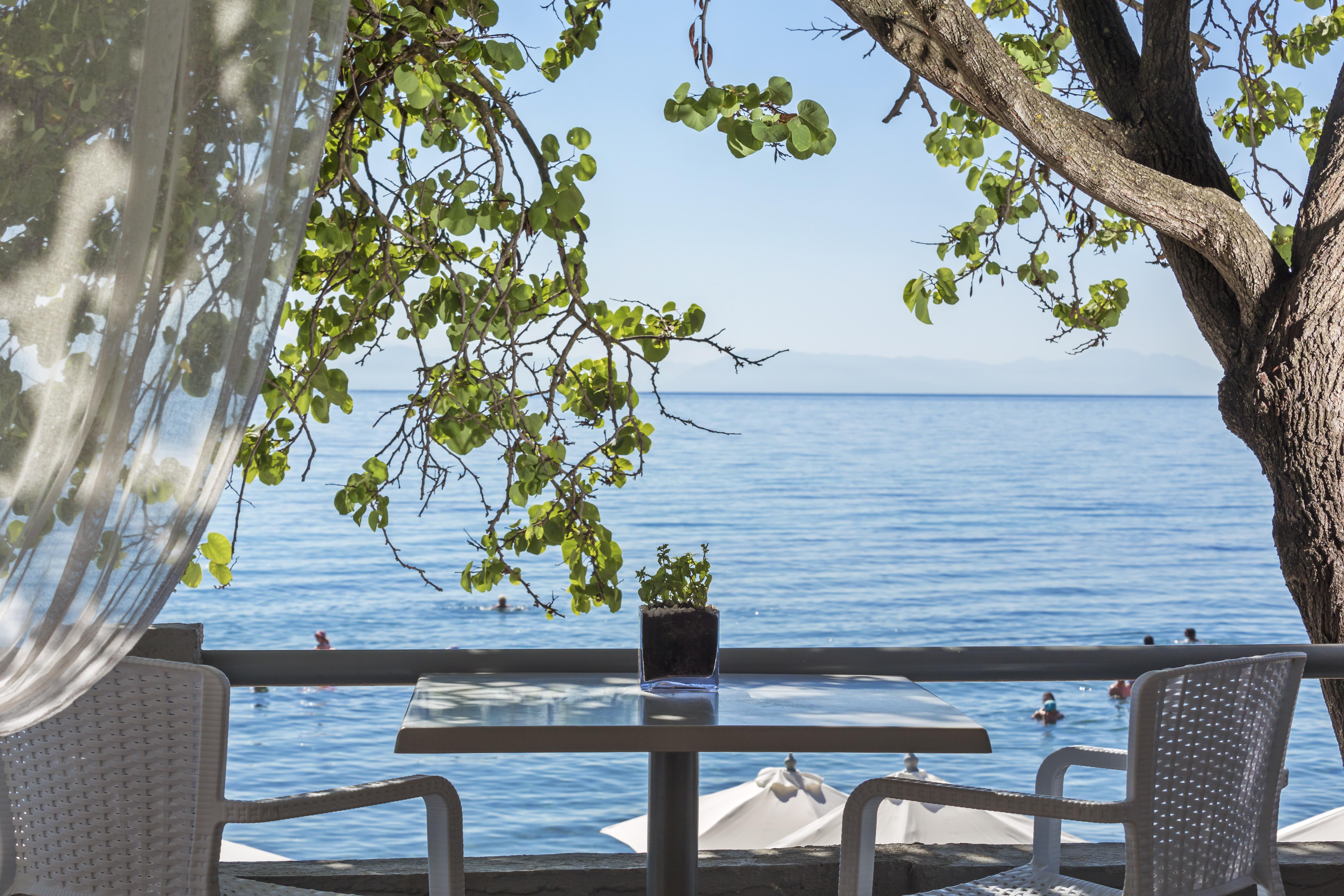 Aeolos Beach Resort Gastouri  Екстериор снимка